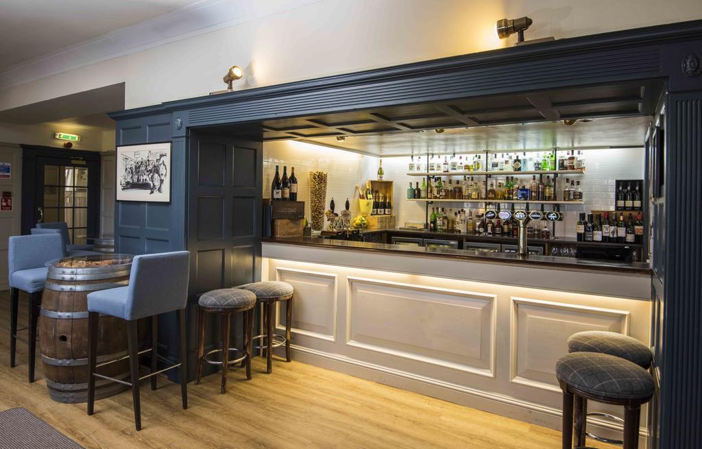 Buccleuch Arms Hotel St Boswells Bagian luar foto